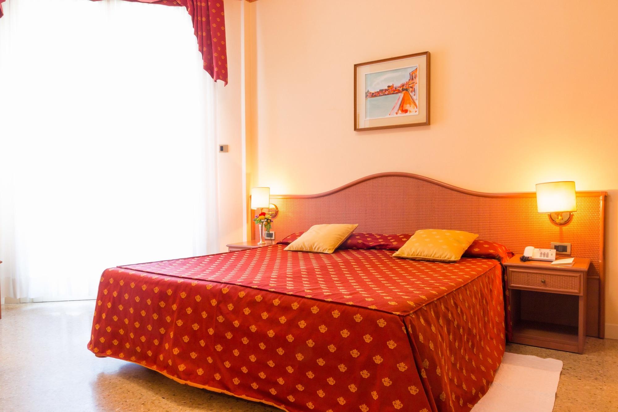 Hotel Principe 비비오네 외부 사진