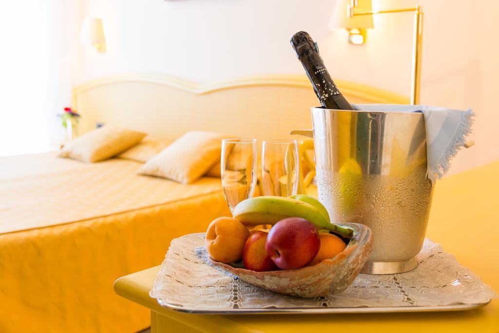 Hotel Principe 비비오네 외부 사진